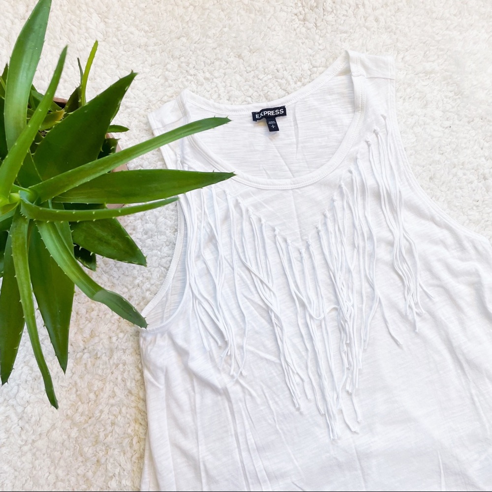 White fringe Express tank